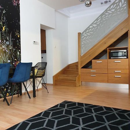 Grand Paradise Apartman Мишкольц Экстерьер фото