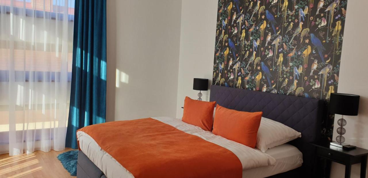 Grand Paradise Apartman Мишкольц Экстерьер фото