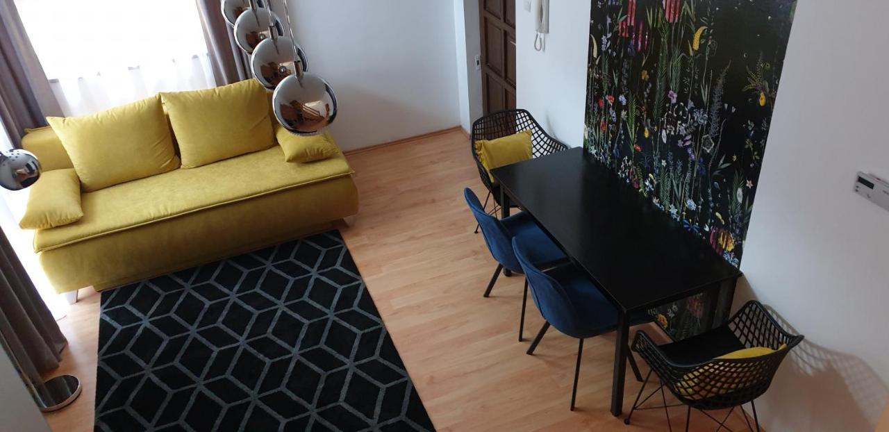 Grand Paradise Apartman Мишкольц Экстерьер фото