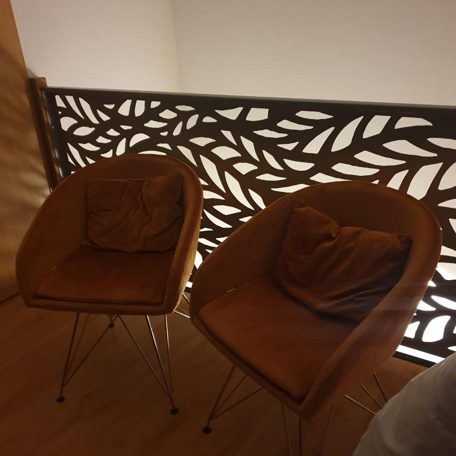 Grand Paradise Apartman Мишкольц Экстерьер фото